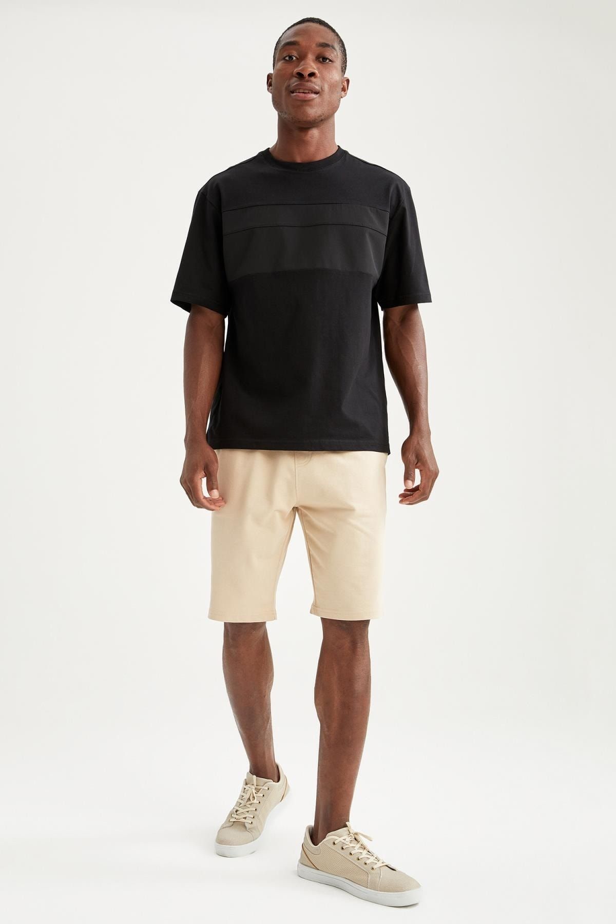 Black t shirt khaki shorts online