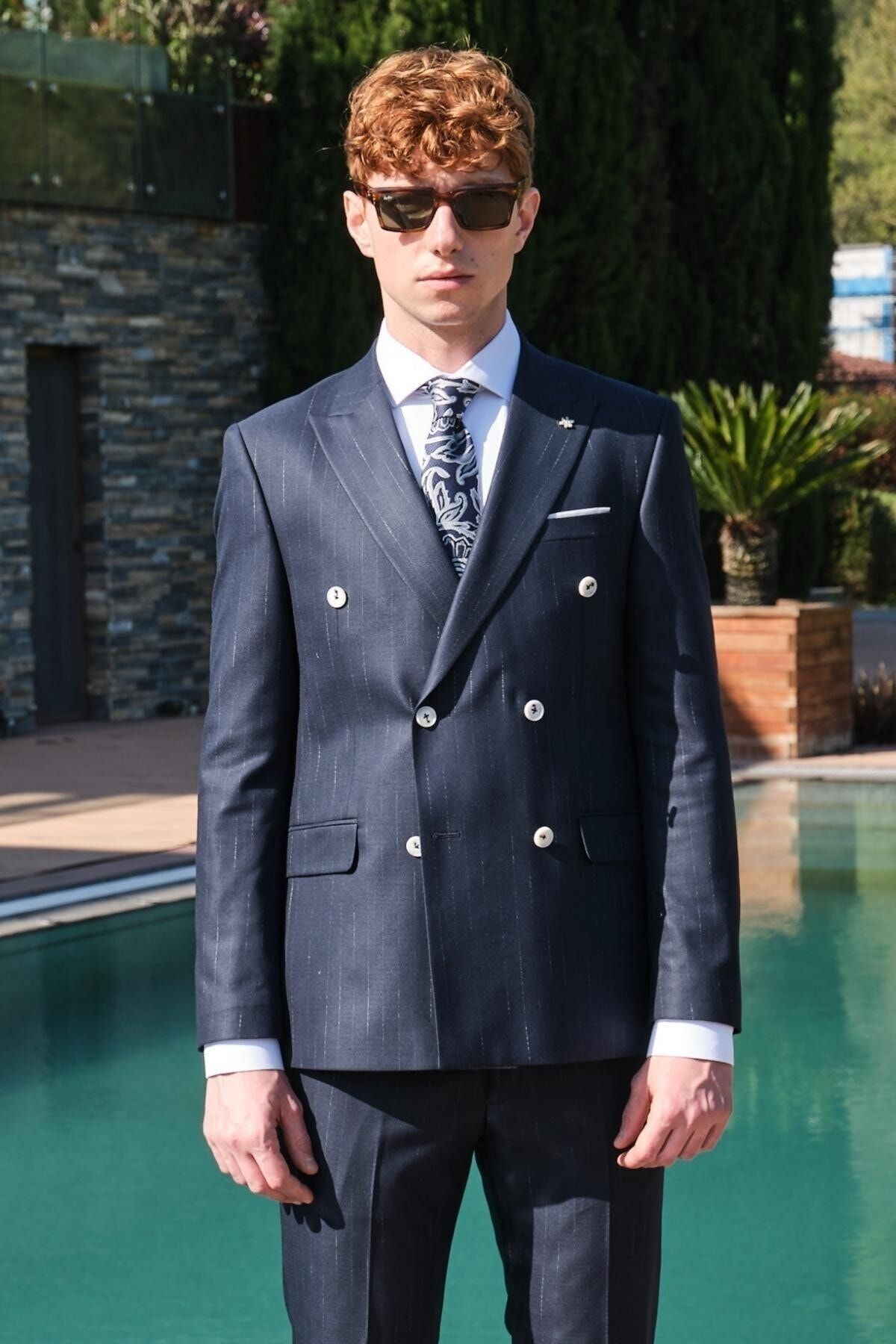 Dark navy discount double breasted suit