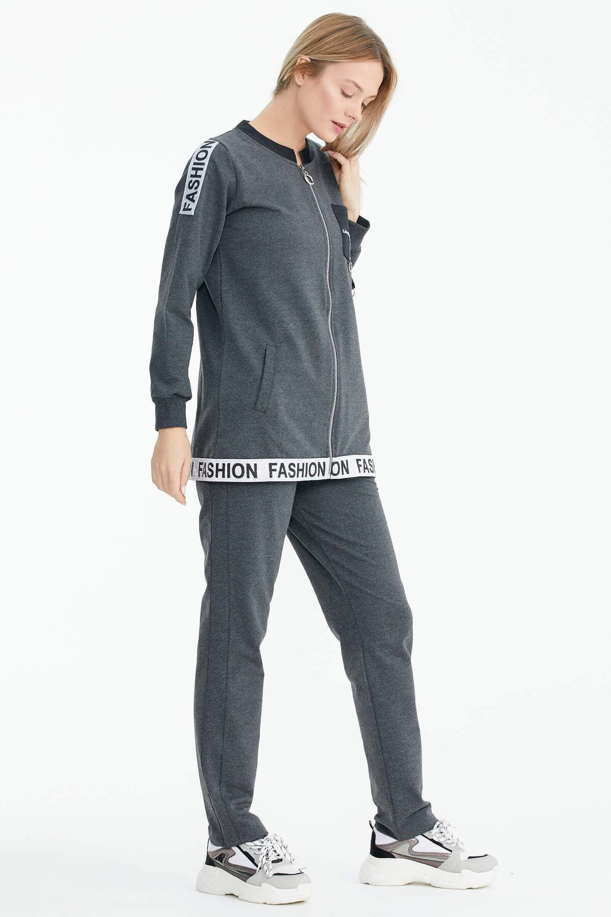 Sementa Comfortable Fit Tracksuit Set with Glitter Strip Detail