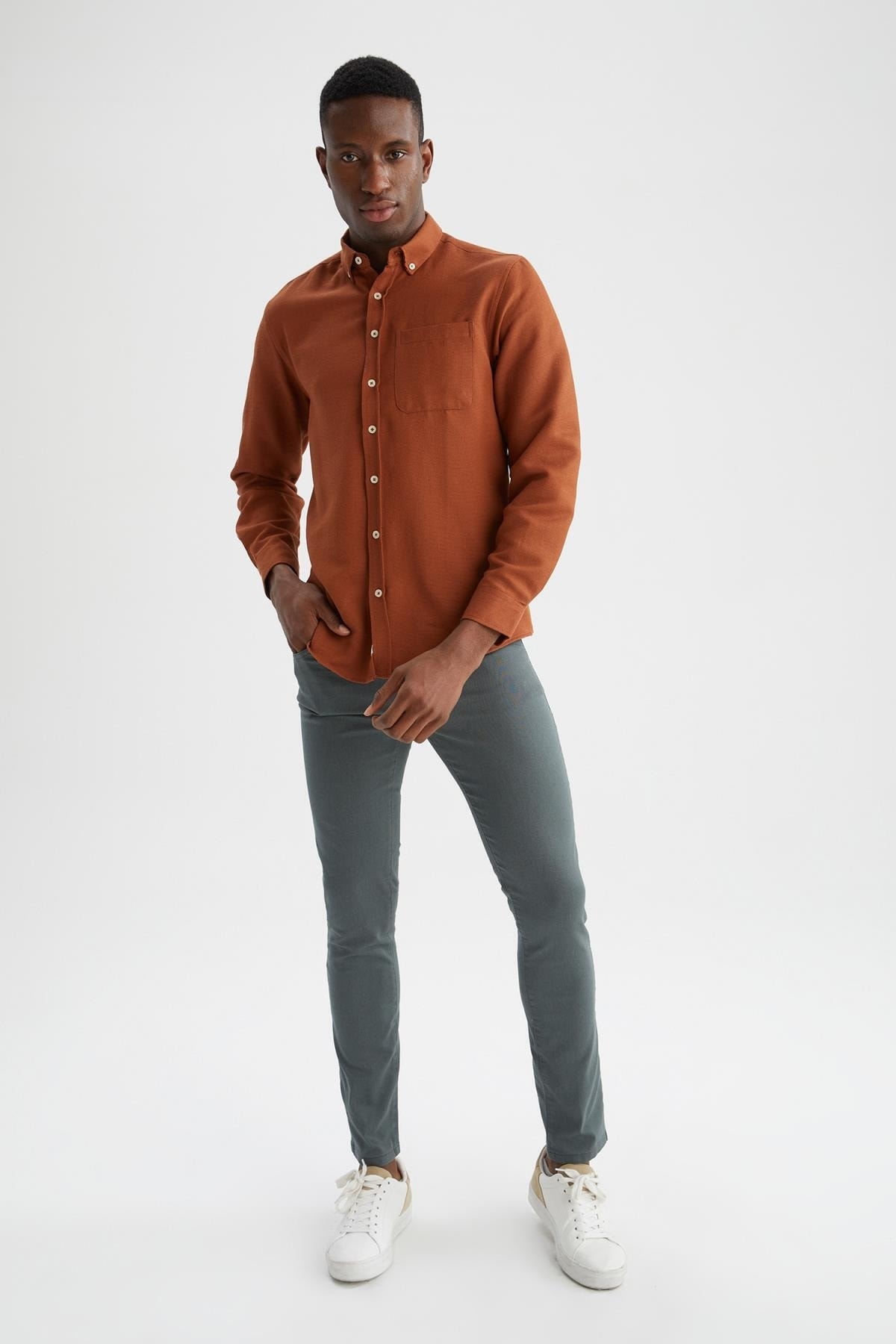 پیراهن مردانه قهوه ای دفکتو | T2066AZ22SP اورجینال - تصویر 7