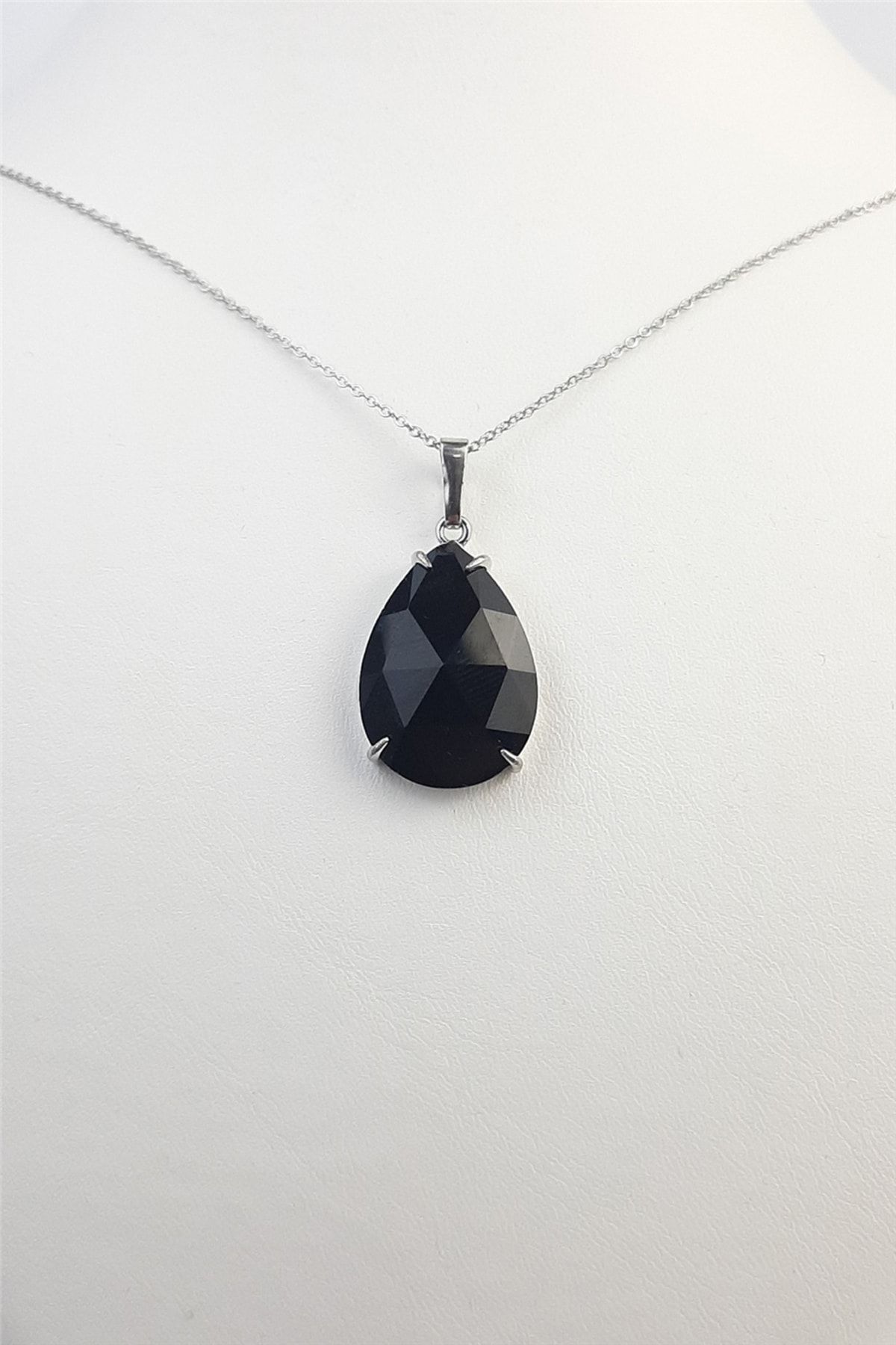 Kamus Onyx Special Drop Cut Natural Stone Necklace Trendyol