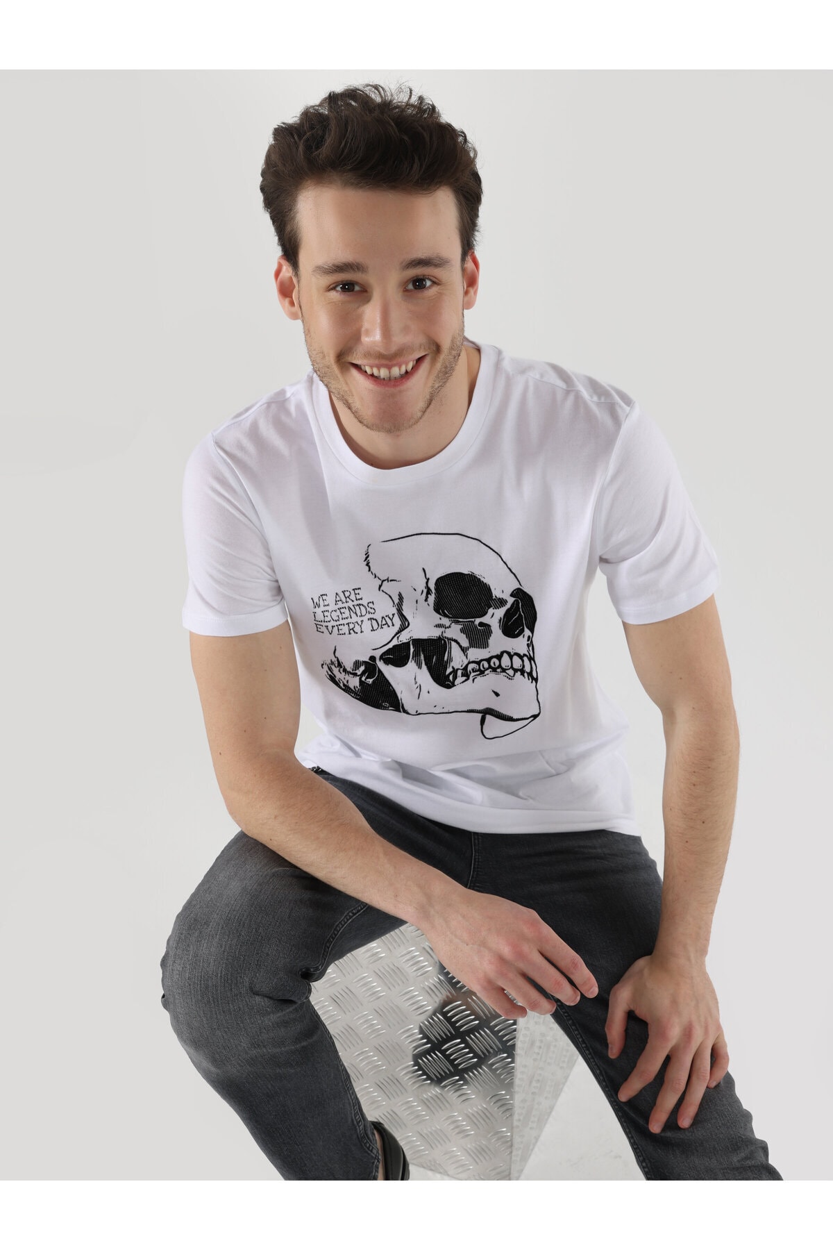 تی شرت مردانه کولینز | .CL1066597_Q1.V1_WHT Colin’s - Image 3