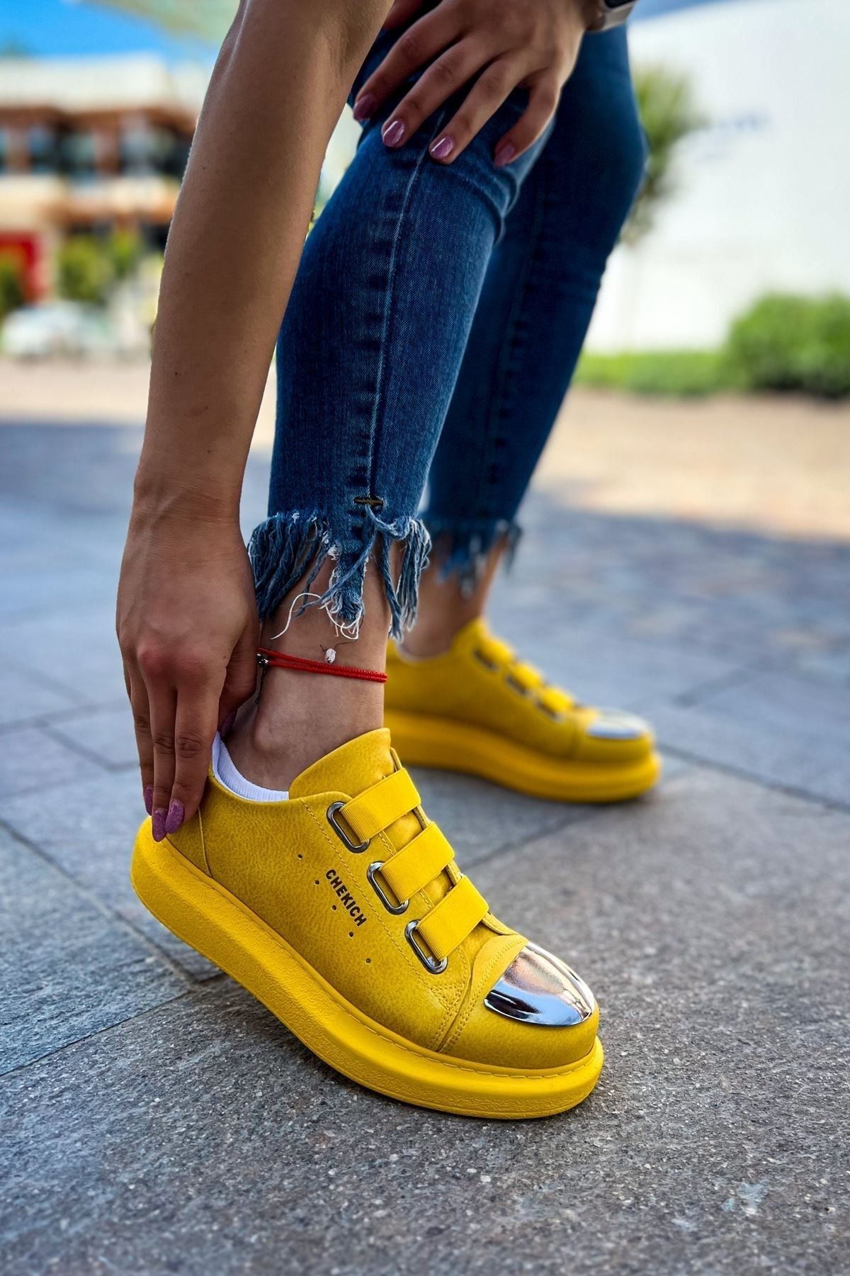 Chekich deals shoes price