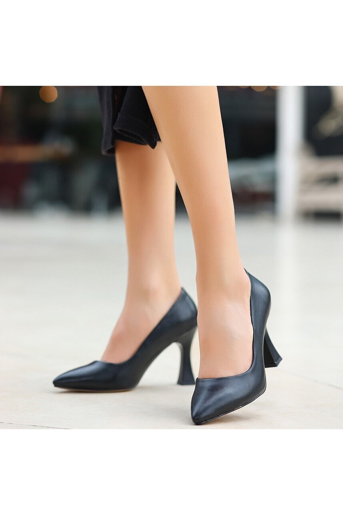 Olba Siyah Cilt Stiletto Ayakkabı