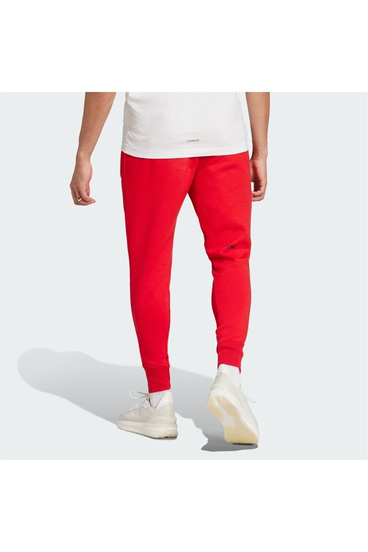 Adidas shop red jogger
