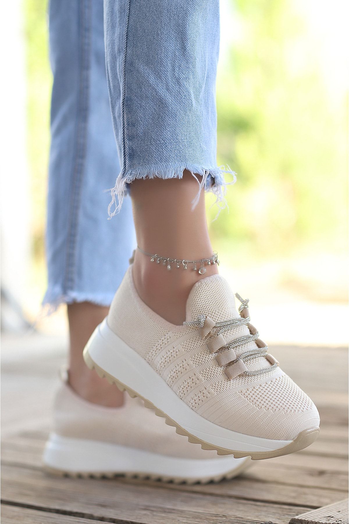 Madam Tarz Marcus Flat Sole Stone Bound Knitwear Sports Shoes