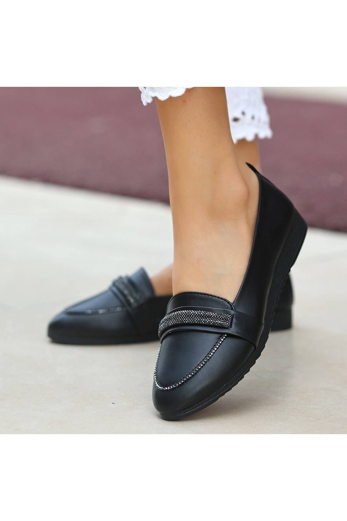Kadın Senda Siyah Cilt Babet Ayakkabı