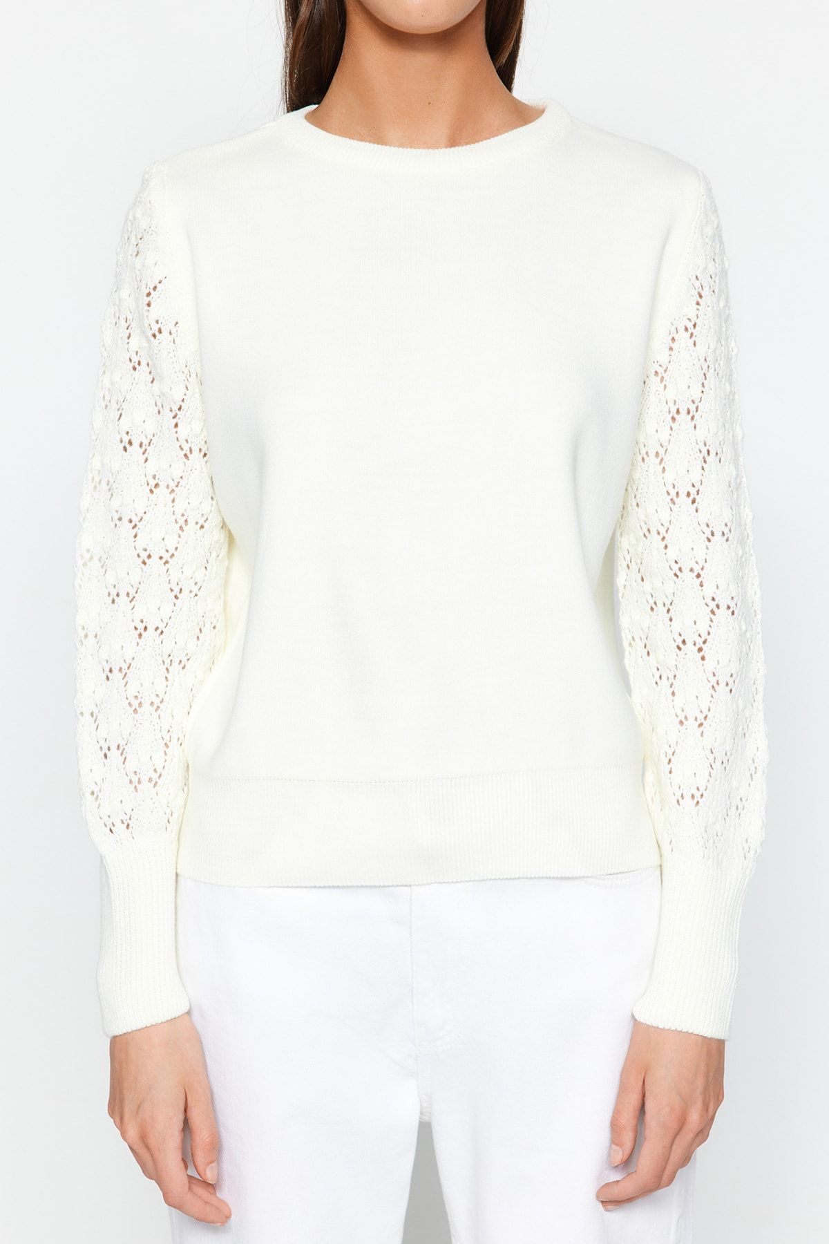 Trendyol Collection-Durchbrochener Strickpullover in Ecru - Perforiert, TWOAW22KZ1422 5