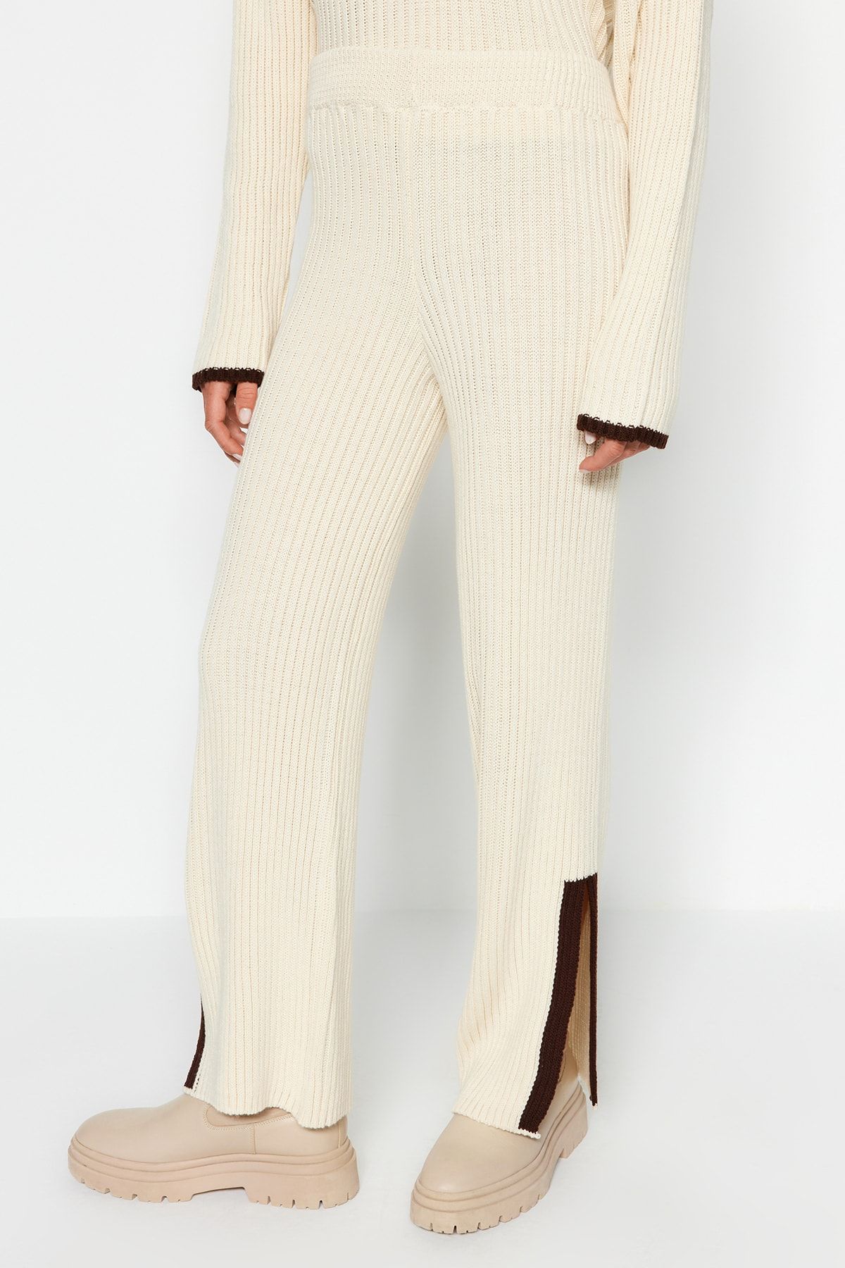 Trendyol Collection-Corded Stone Color Block Crop Knitwear Set - Twoaw24Au00021 4