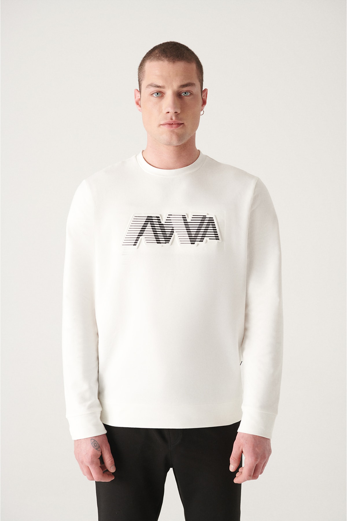Avva Sweatshirt - White - Regular fit - Trendyol