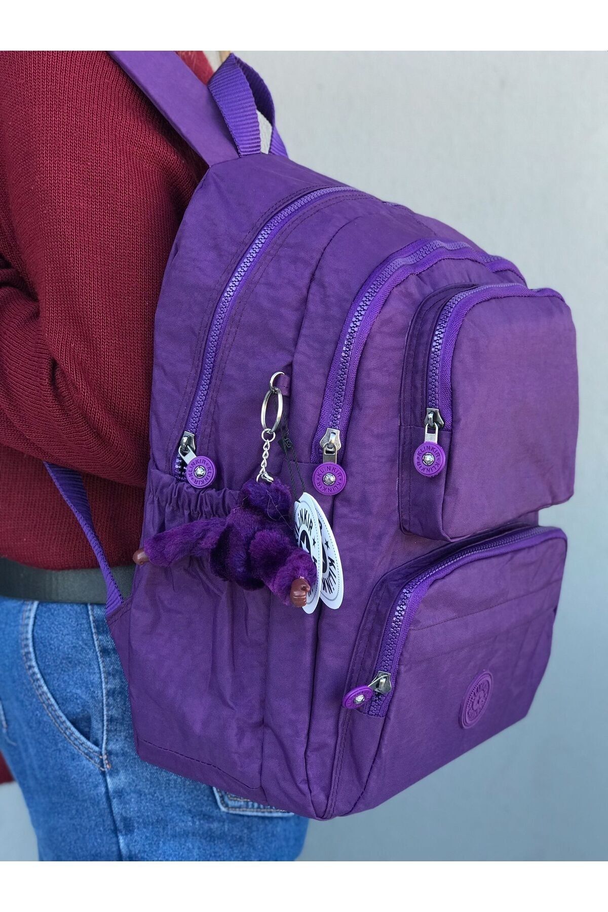 Bag with gorilla keychain outlet