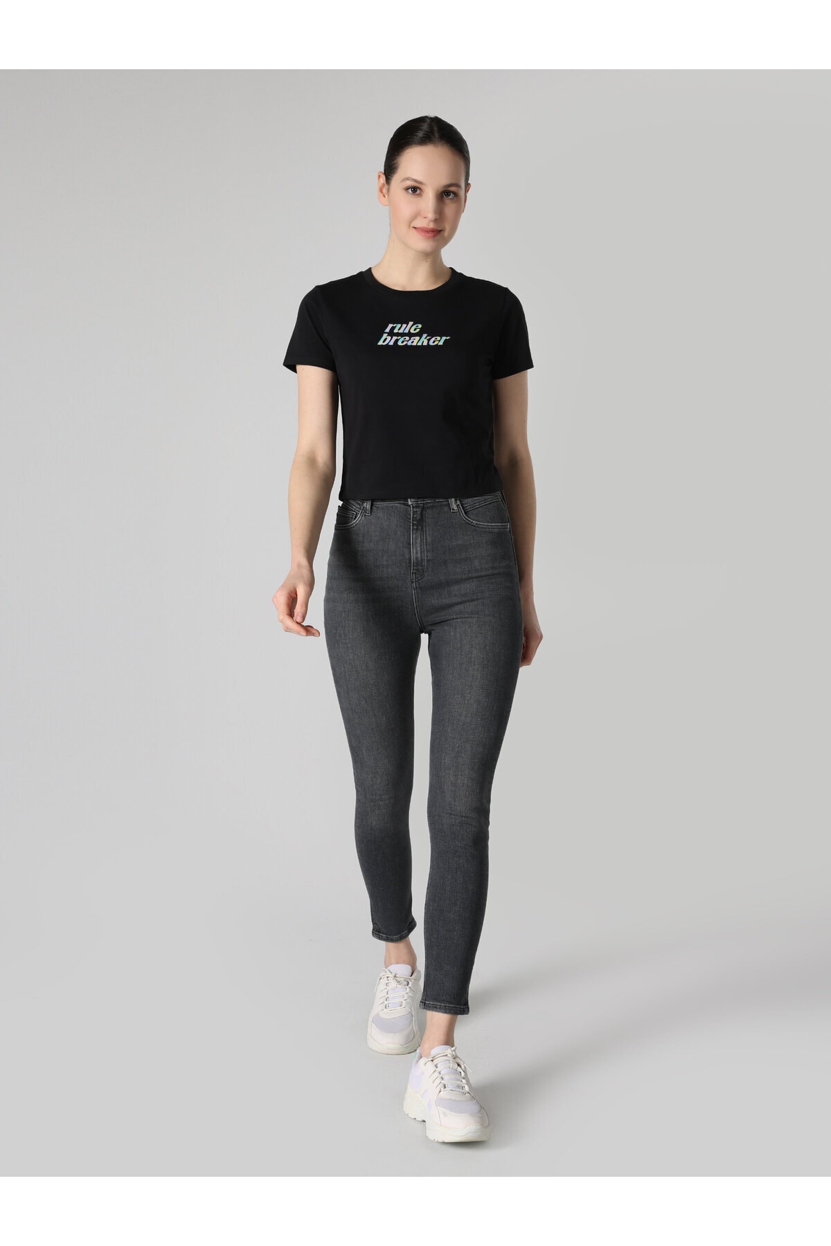 تی شرت زنانه کولینز | .CL1064083_Q1.V1_BLK Colin’s - Image 3