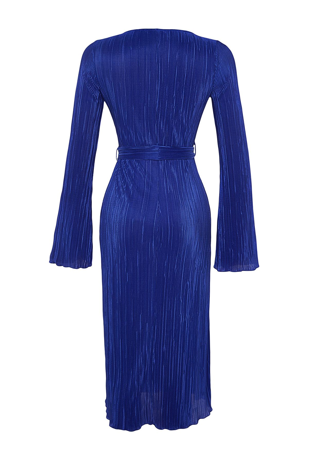 Trendyol Collection-Marineblaues Midi-Strickkleid in A-Linie mit ausgestellten Ärmeln aus Premium-Plisseestoff mit detailliertem Ausschnitt TWOAW24EL00125 9