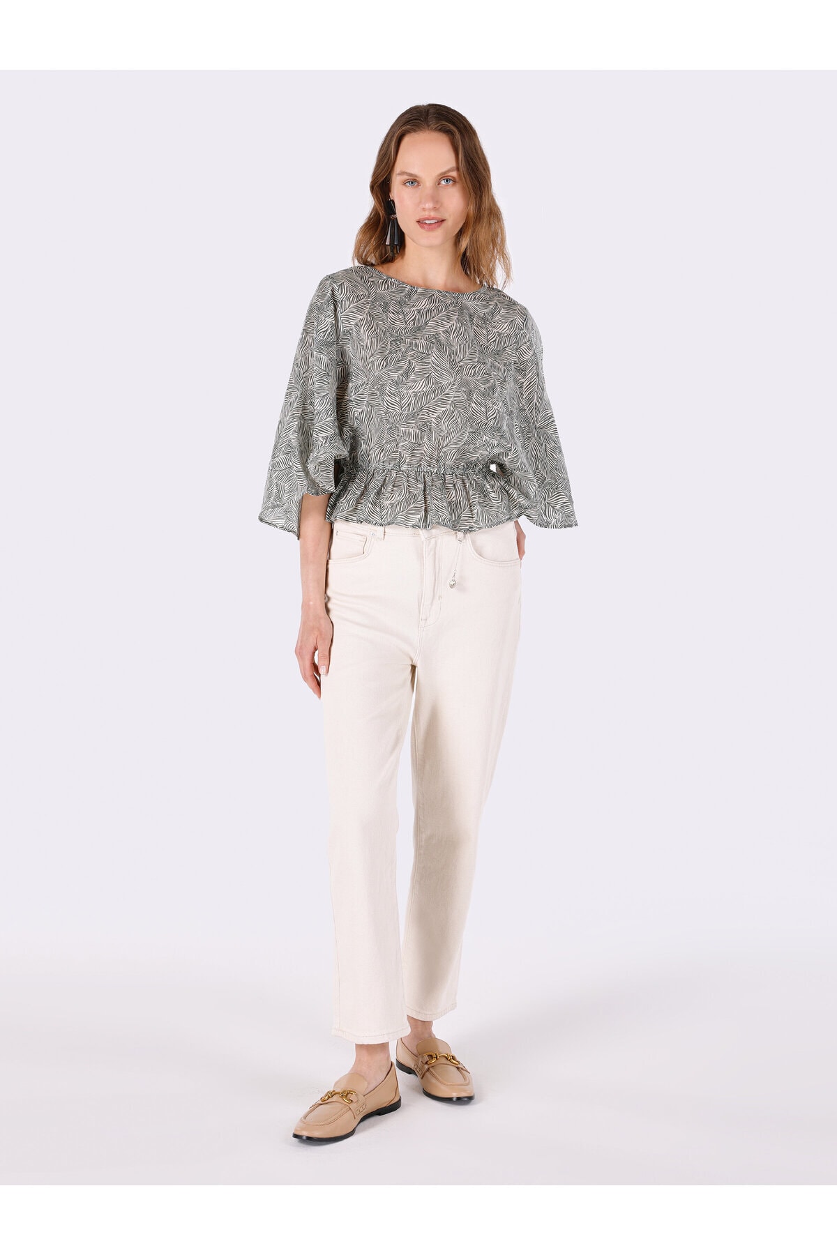 بلوز زنانه کولینز | .CL1063866_Q1.V1_LKH Colin’s - Image 3