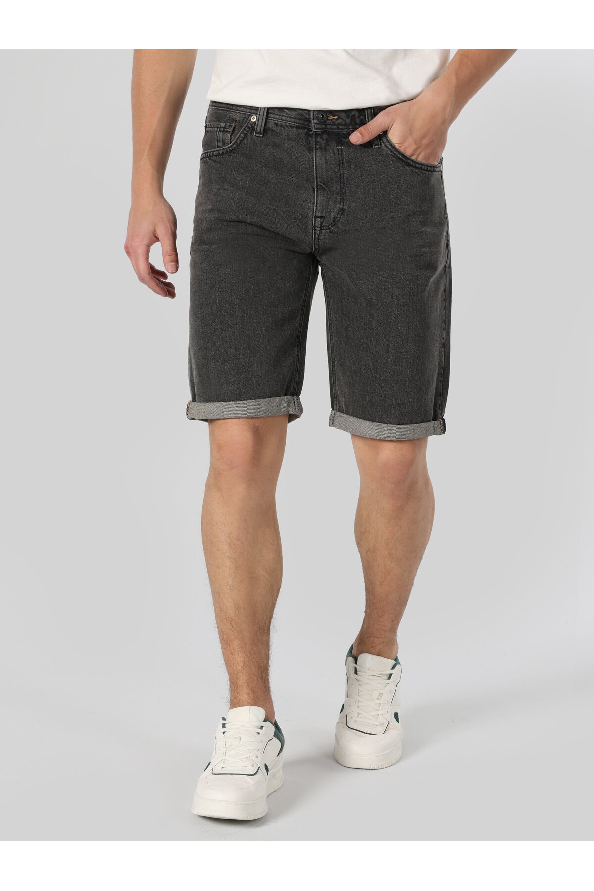 شلوارک مردانه کولینز | .CL1063592_Q1.V1_DN42600 Colin’s - Image 4