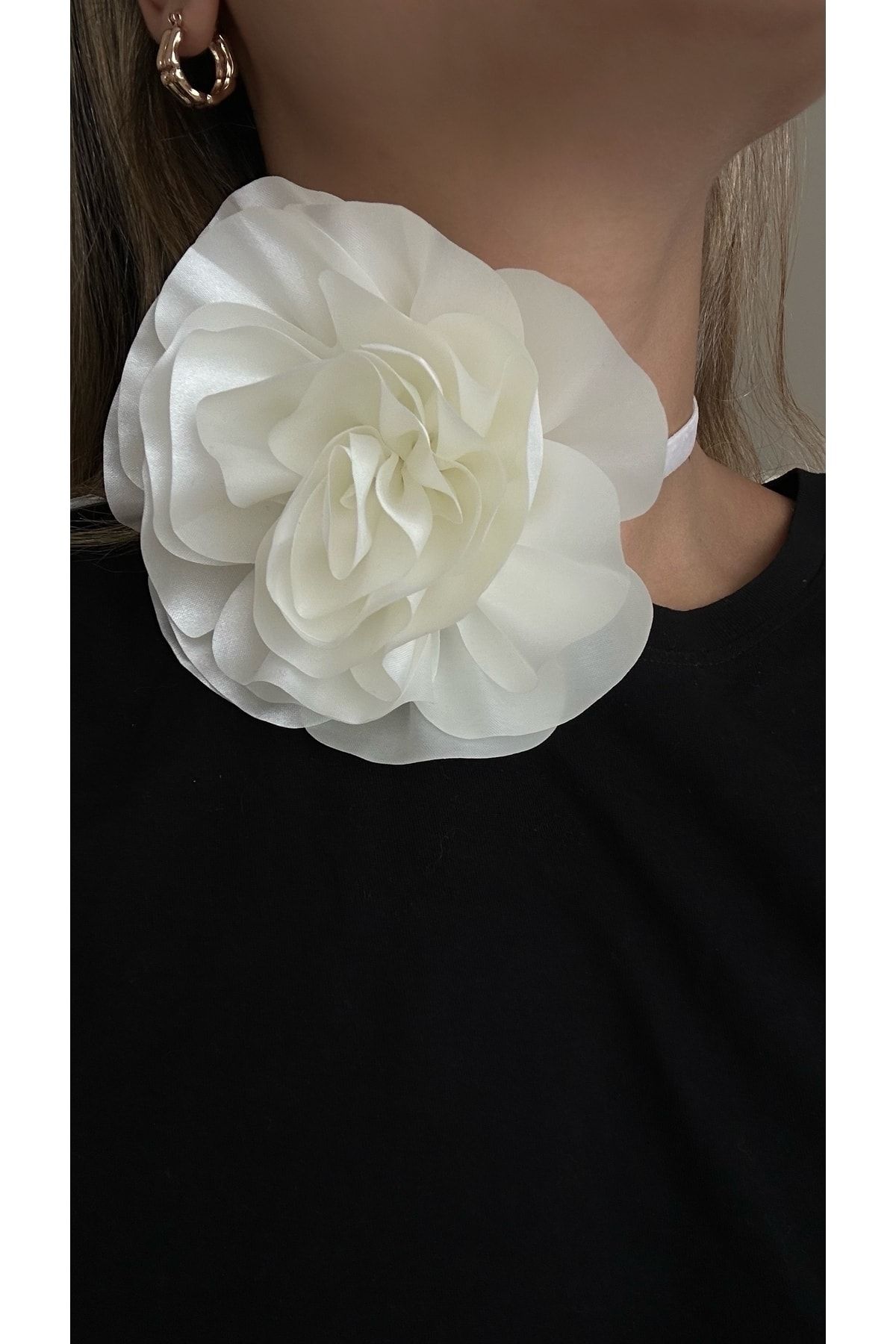 l Atelier Lace Fabric Flower Choker Necklace Rose Necklace with