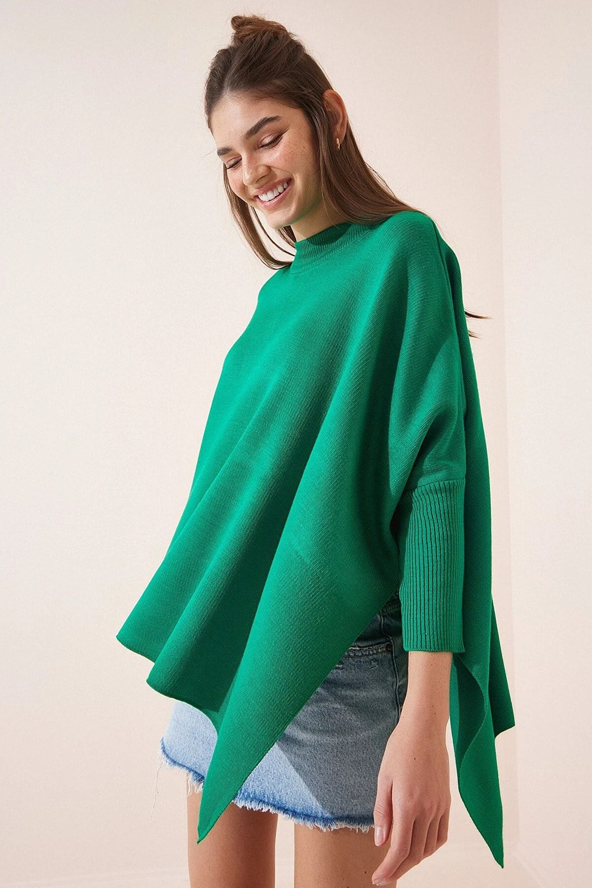 Green poncho sweater 2025