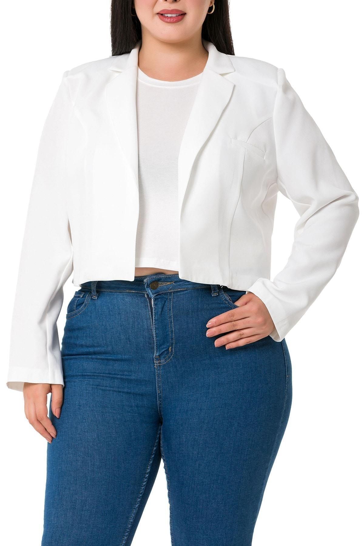 DISENTIS MODEST-Large Size Padded Unlined Short White Jacket with Ornamental Pockets 5