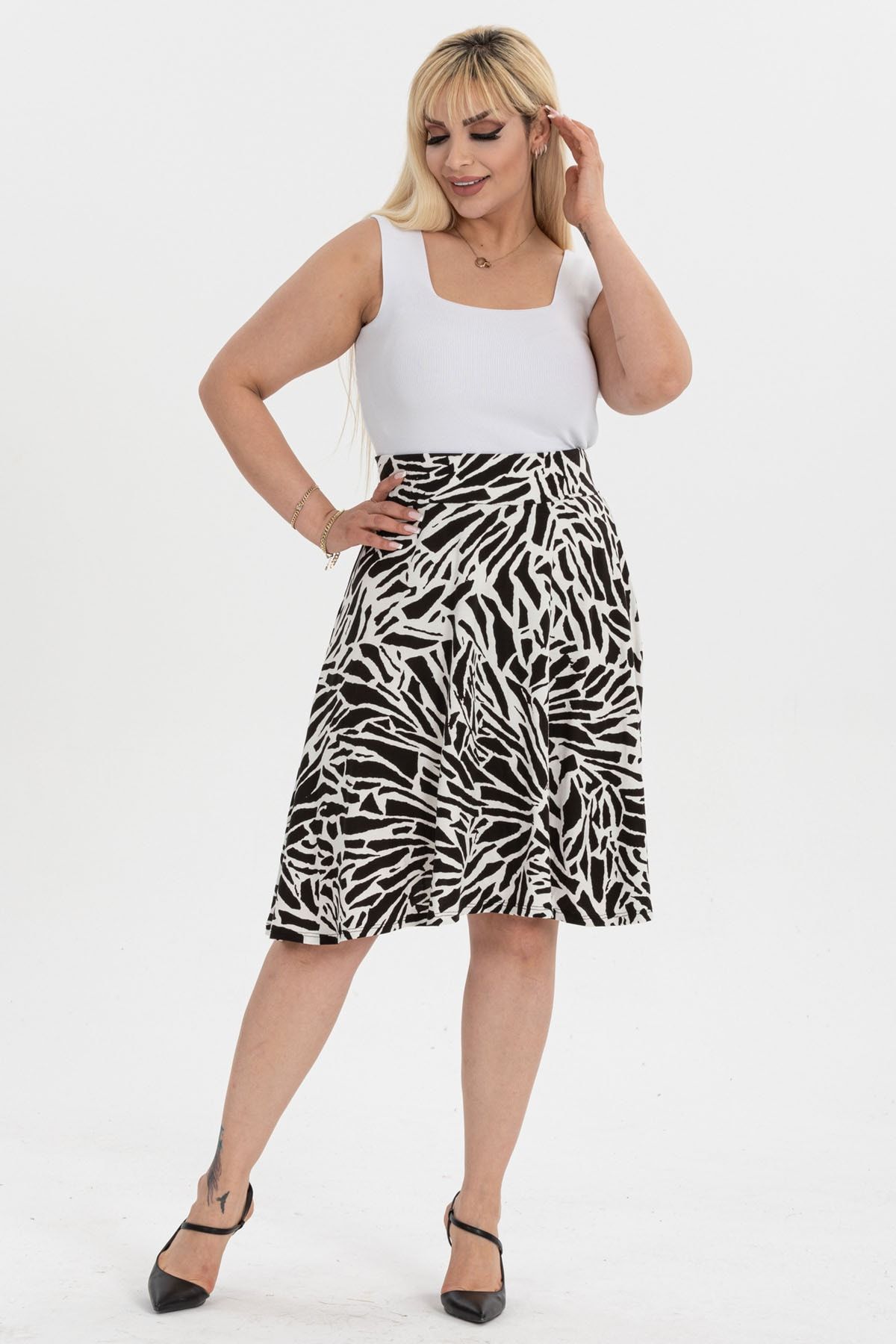 Plus size 2025 white skirt xxl