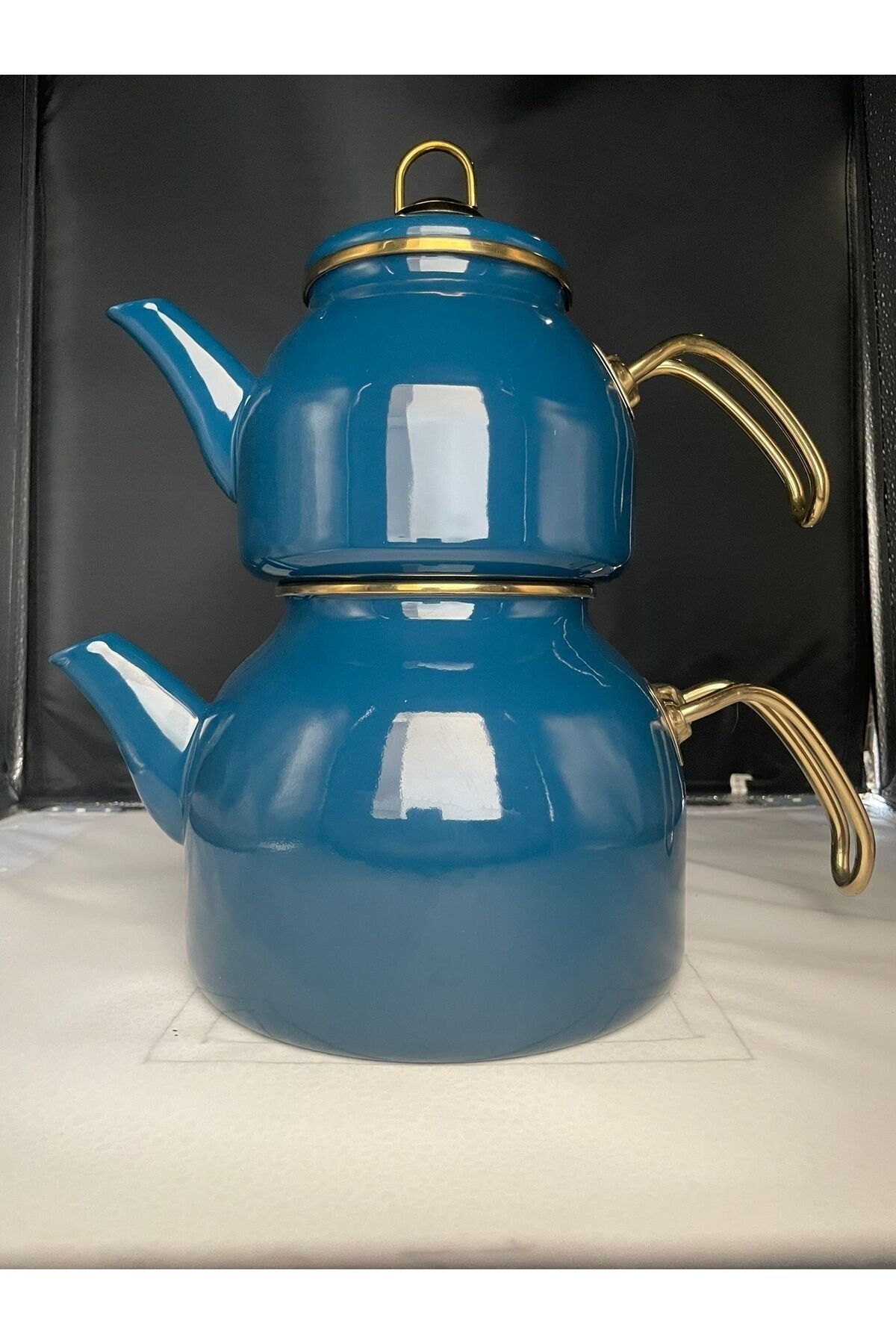 Blue deals enamel teapot