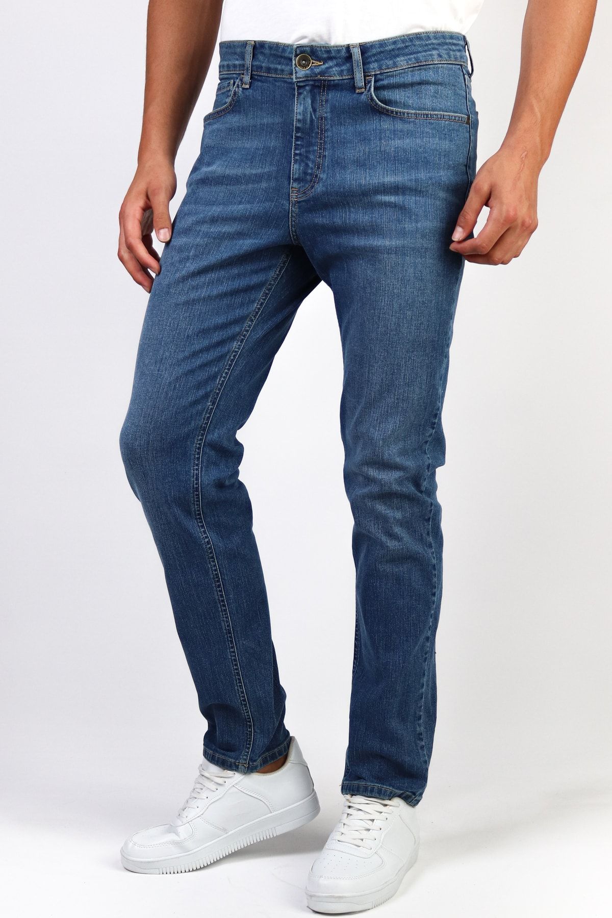 Amazon.com: Denim Material Blue high Stretch Denim Fabric Clothing Pants  high-Grade Washed Denim 135 cm Wide Sold by The Meter
