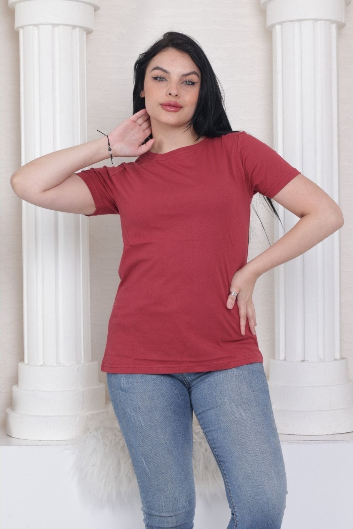 Tight crew neck t shirt on sale