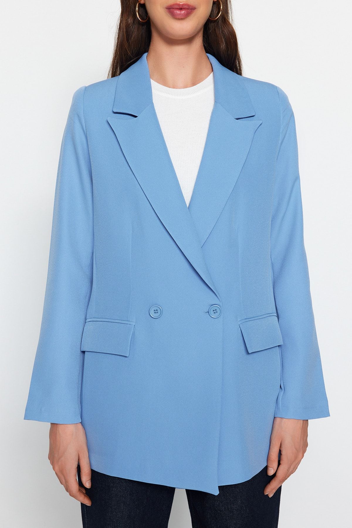 Trendyol Collection-Dunkelblaue, normal gefütterte, zweireihige Blazerjacke aus Webstoff TWOSS20CE0059 4
