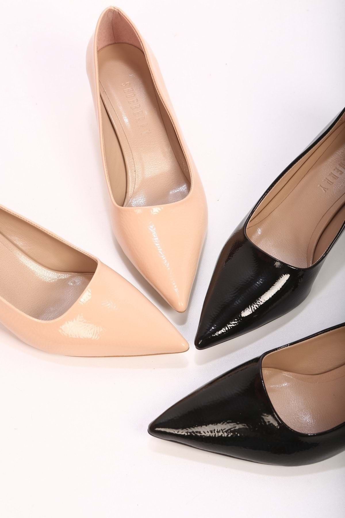 Wrinkled sales patent leather