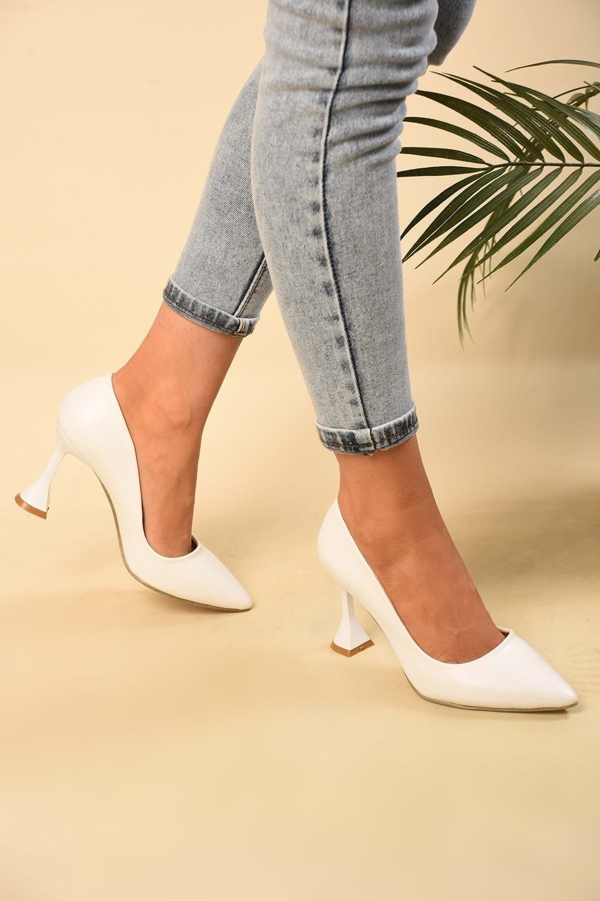 Shoeberry Women s Lio White Skin Classic Heeled Shoes Stiletto