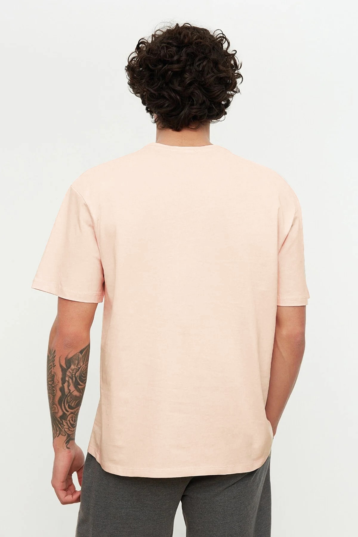 Buy Trendyol Basic Crew Neck Oversized T Shirt In Grey | 6thStreet UAE