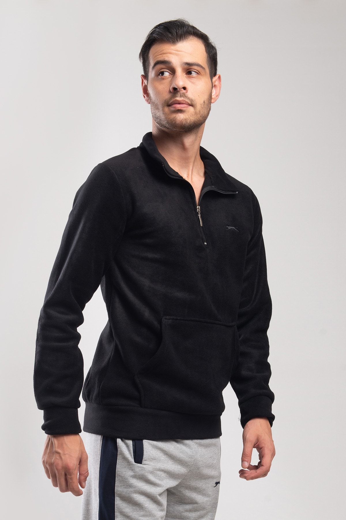 سویشرت اسپرت اسلازنگر مردانه پارچه مشکی اسپرت راسته Regular/رگولار    Regular/رگولار اسپرت | Slazenger TYCNB1U9BN168934825631446 TR - تصویر 3