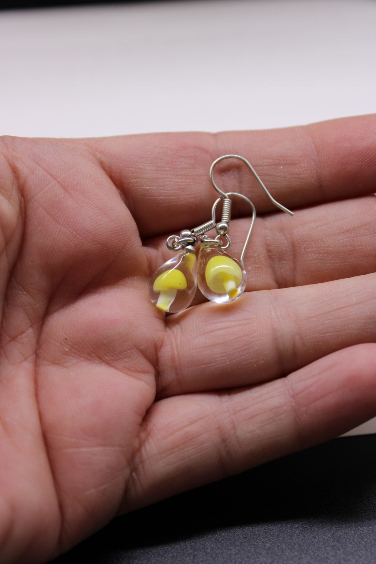 Beyo luHediyelik Mushroom Model Italian Murano Glass Light Yellow Color Bijouterie Earrings