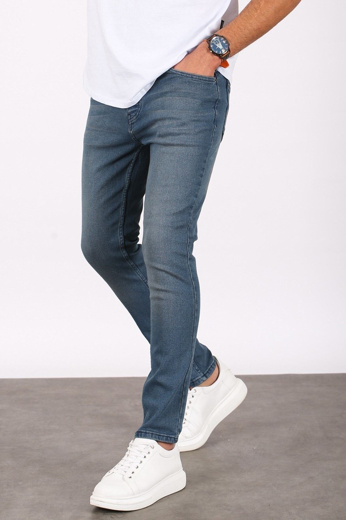 شلوار جین آبی جیب دار زیپ دار مدل اسکینی مردانه مدمکست Madmext (برند ترکیه)
