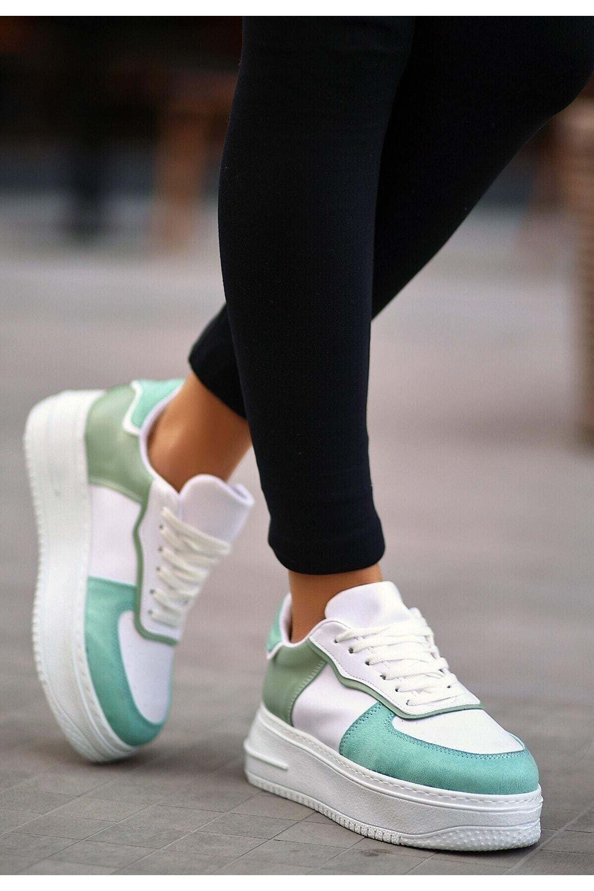 Wondi Beyaz Cilt Yeşil Detaylı Bağcıklı Spor Ayakkabı