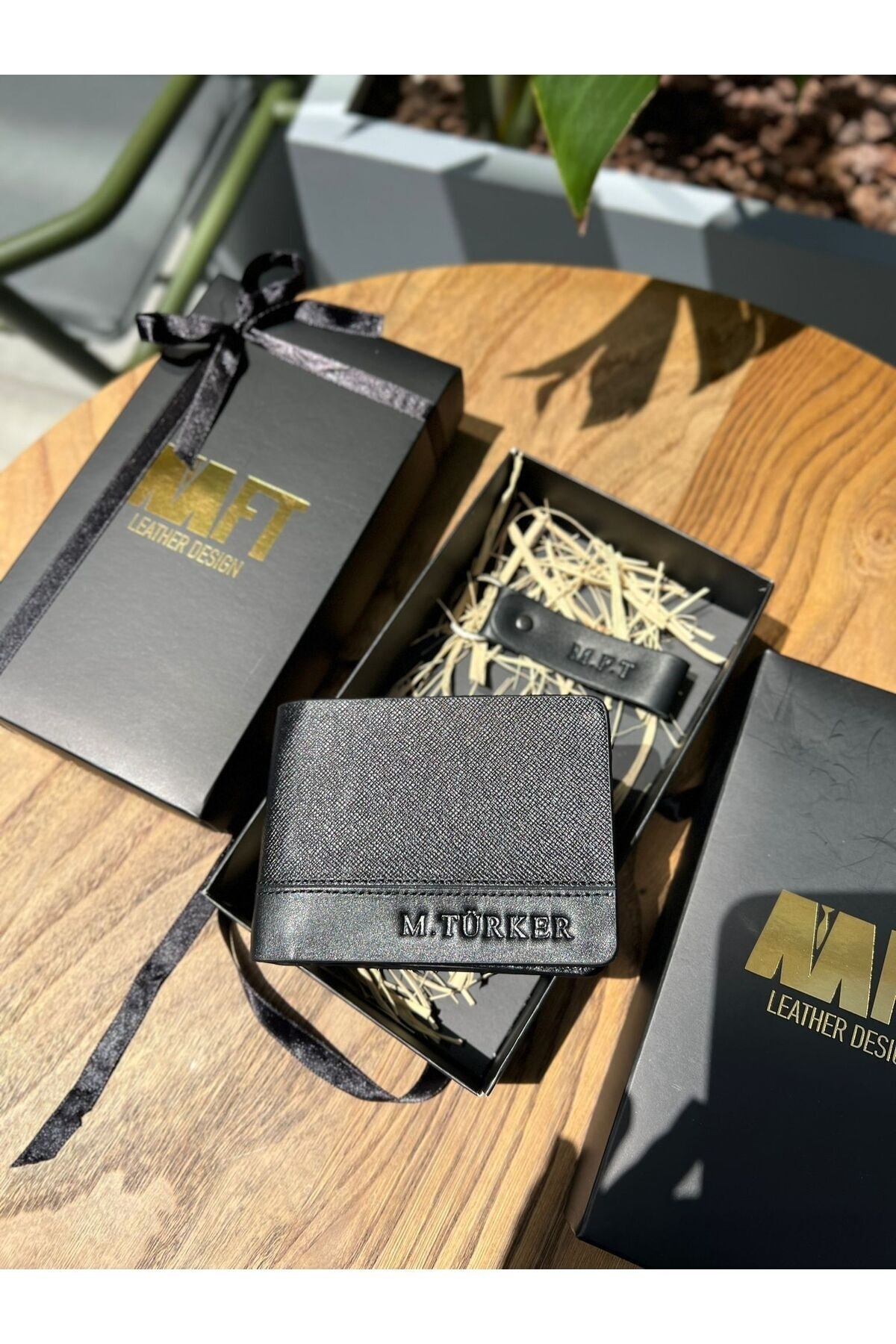 MFT Leather Design Hakiki Deri Erkek Cüzdan – Isim Yazılı, Kişiye Özel | Milano 1117 Napa Siyah