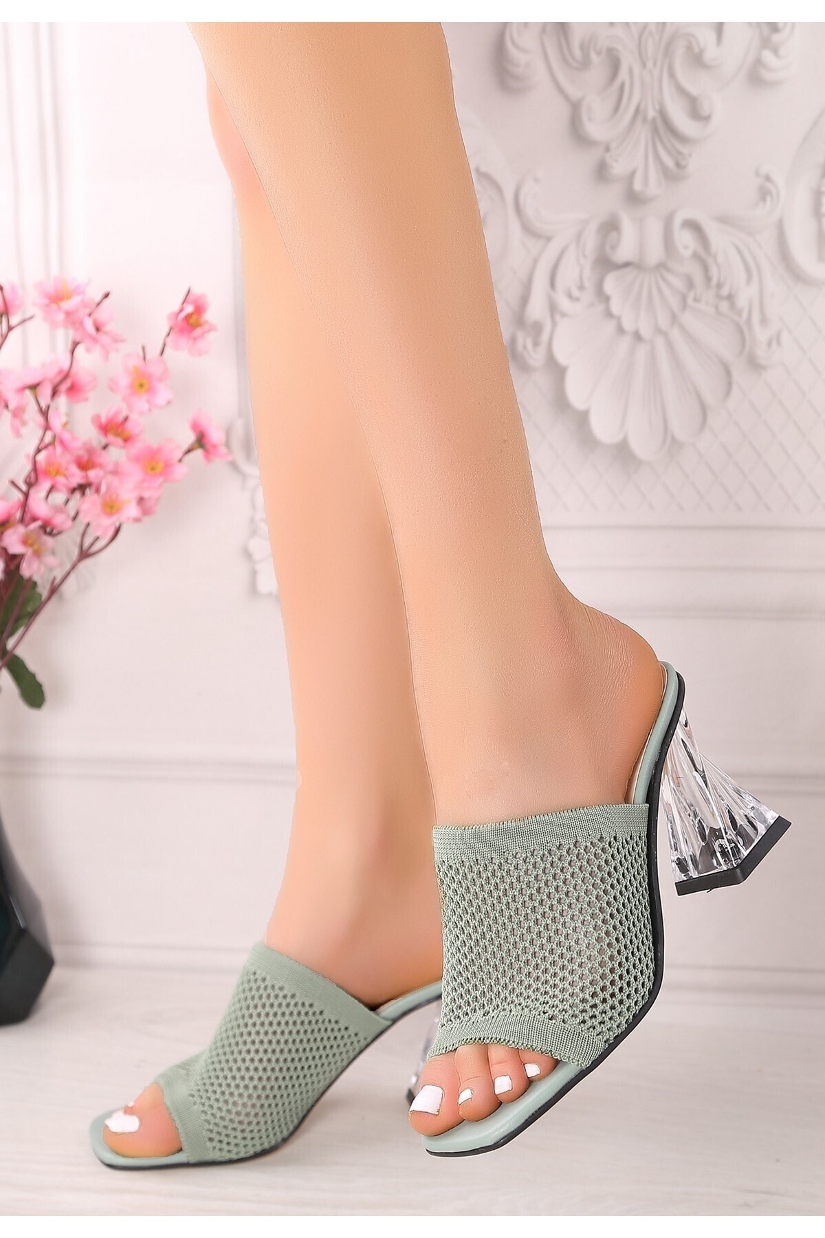 Akva Mint Yeşili Triko Şeffaf Topuklu Terlik