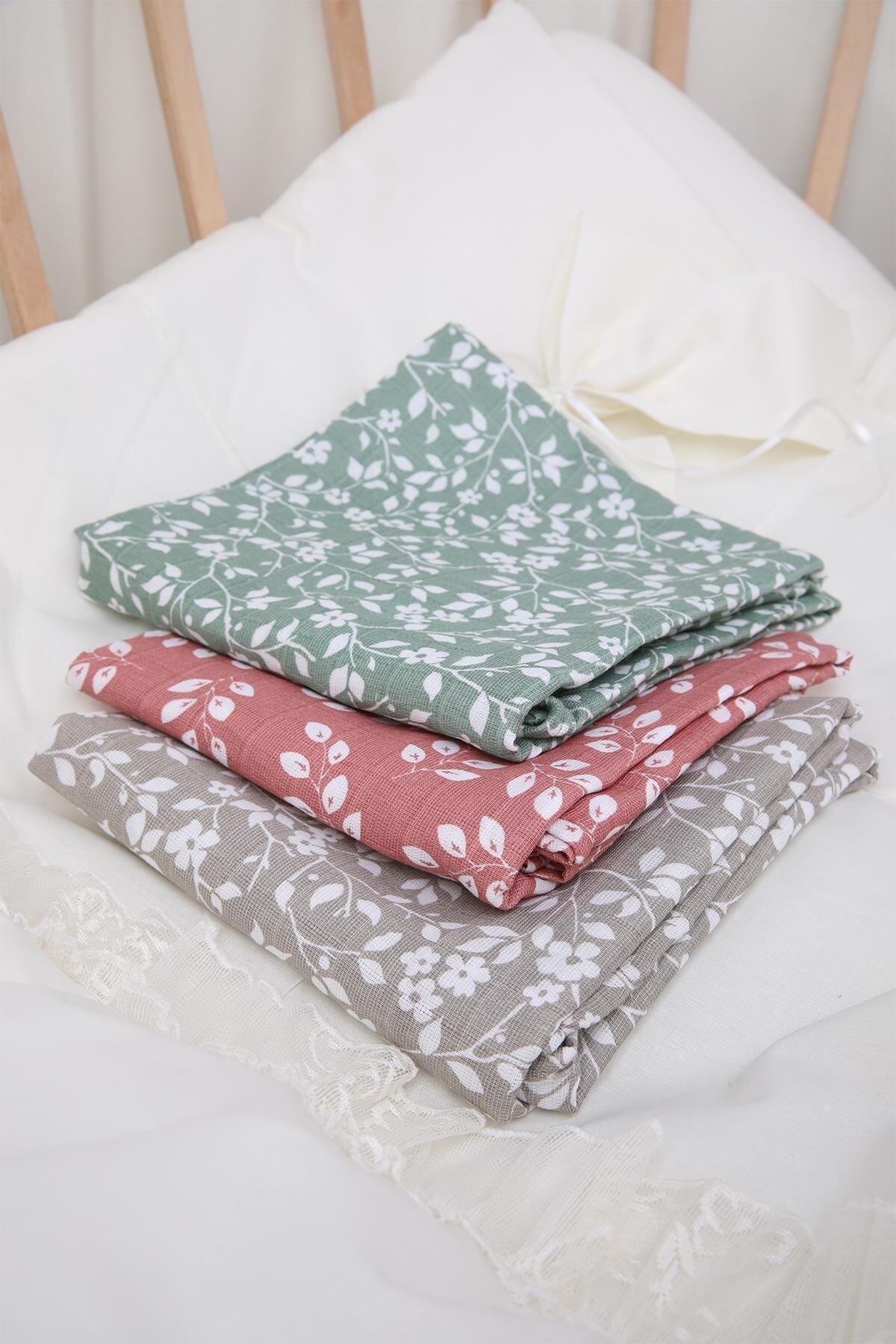 Babyhola Müslin Örtü 80x80cm Yaprak Desen Organik Hediyelik Emzirme Alt Açma Yenidoğan Puset Örtüsü fotoğrafı 5 (önizleme)