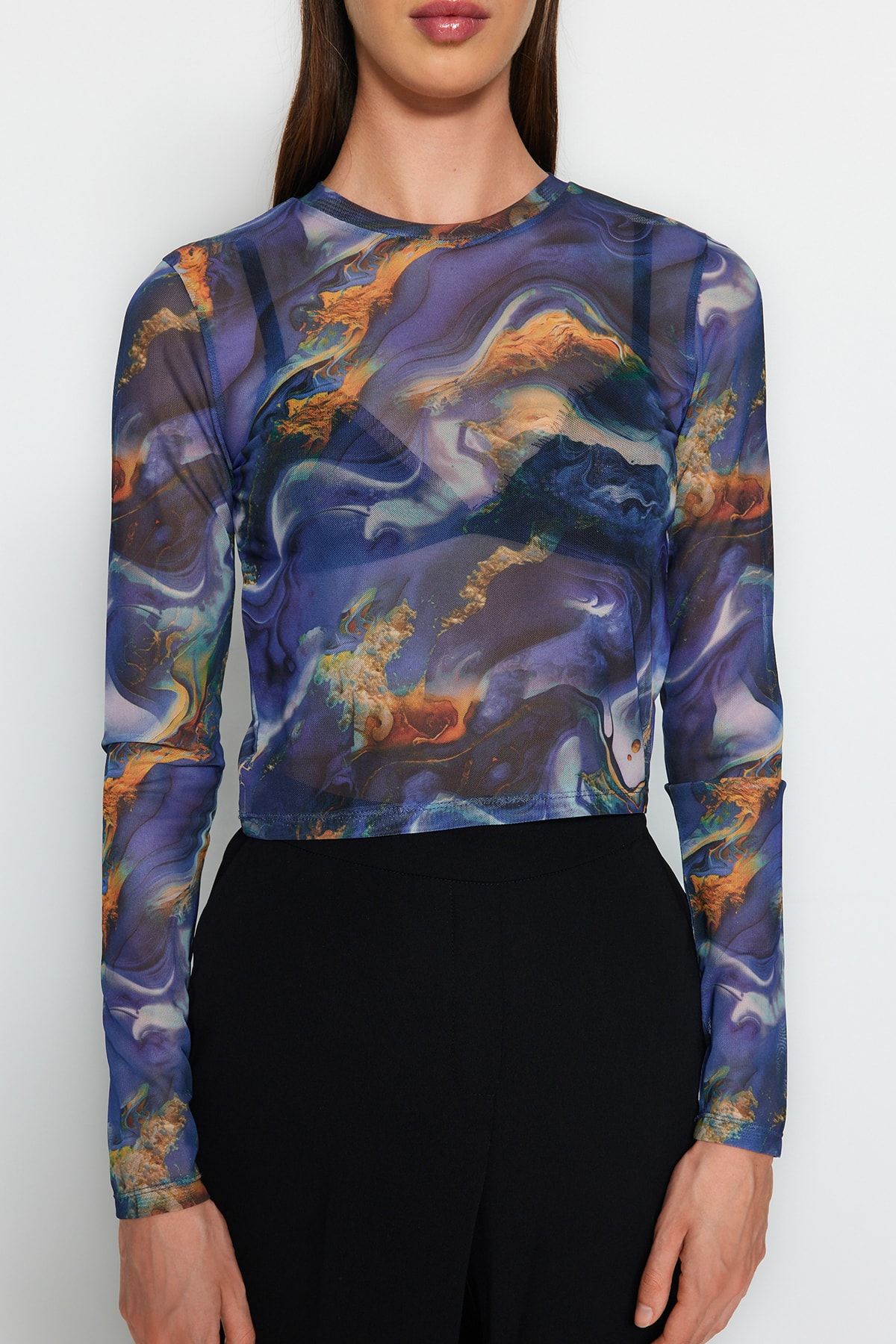 Trendyol Collection-Multicolor Printed Tulle Fitted Crop Stretchy Knitted Blouse TWOAW24BZ00030 3