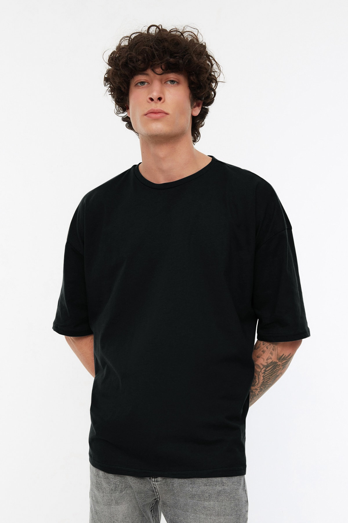 Trendyol Collection Black Men's Oversize/Wide Cut Basic 100% Cotton T-Shirt