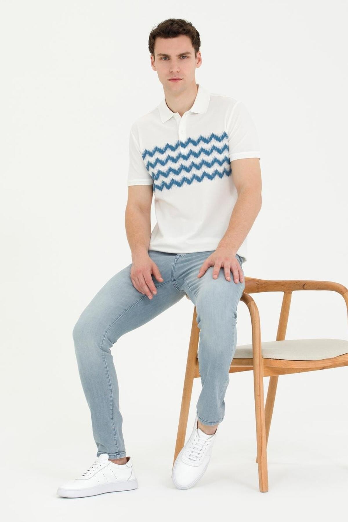 پولوشرت پیر کاردین مردانه پارچه آبی   Slim Fit/اسلیم فیت    Slim/اسلیم فیت Daily/روزانه | Pierre Cardin G021SZ011.000.1734708 TR - تصویر 4