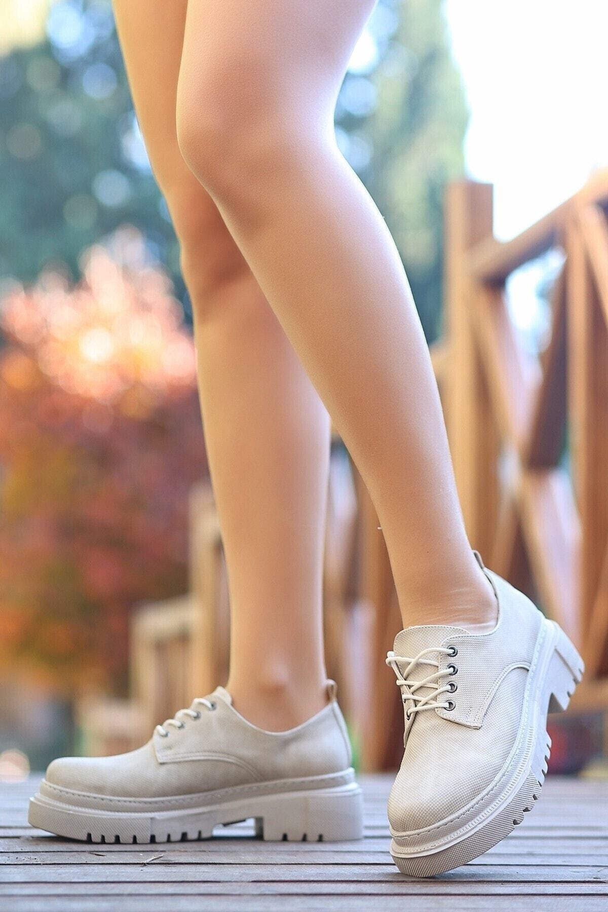 Teri Bej Cilt Desenli Bağcıklı Ayakkabı