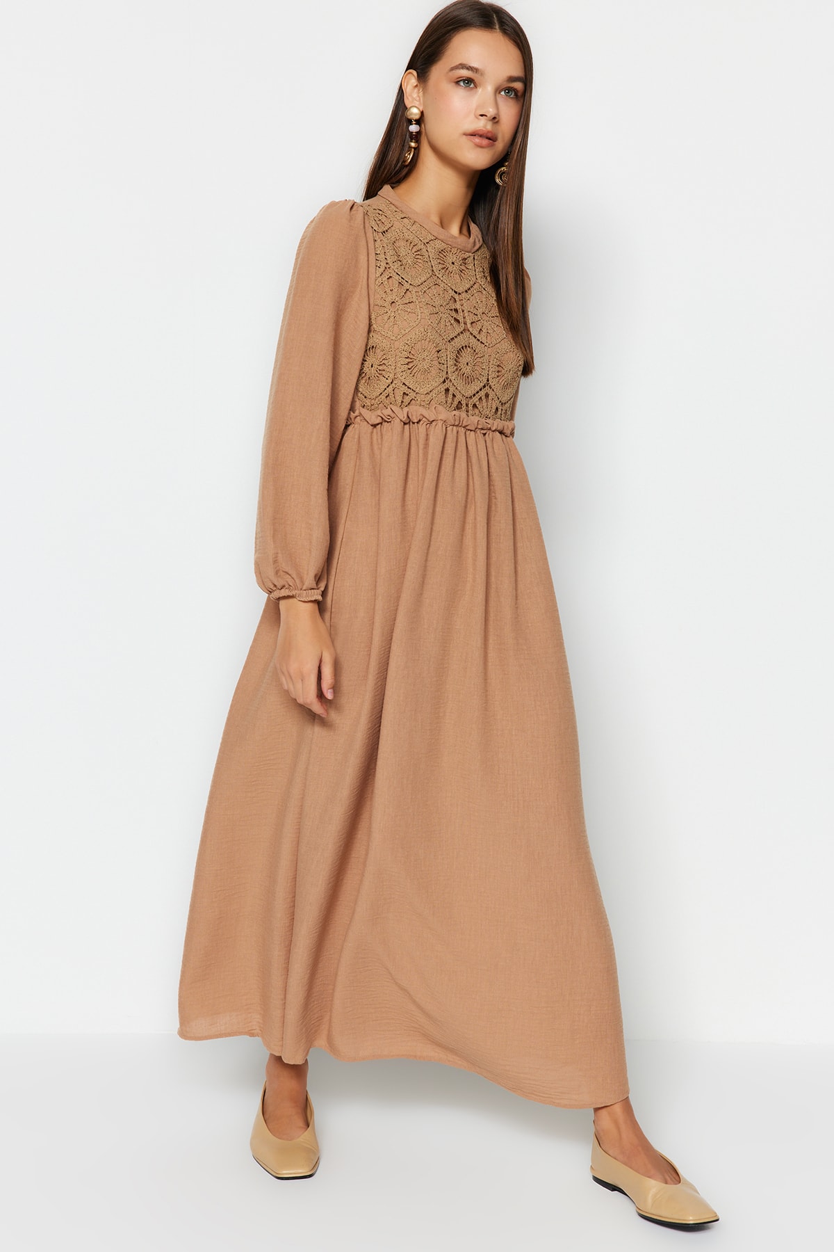 Trendyol Modest Brown Woven Dress with Scallop Detail - TCTAW24EB00110