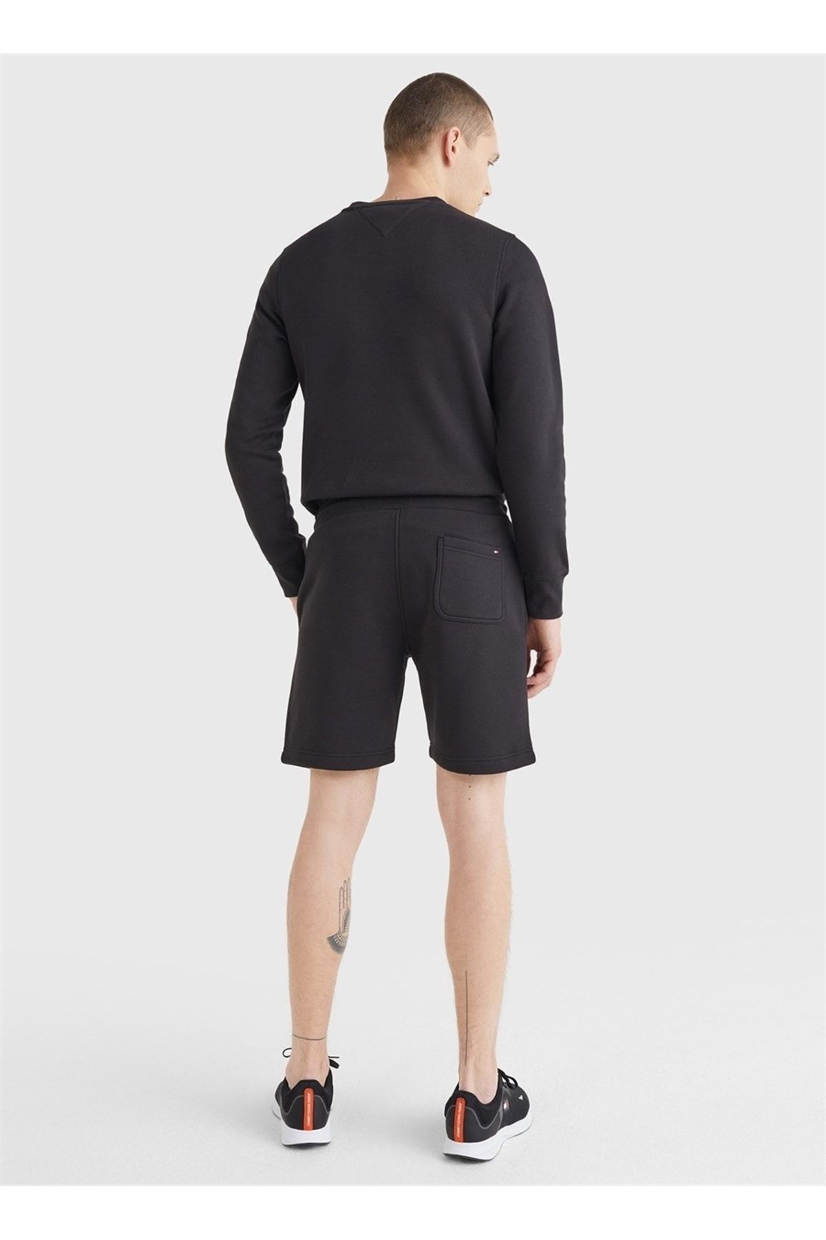 Tommy hilfiger outlet black shorts