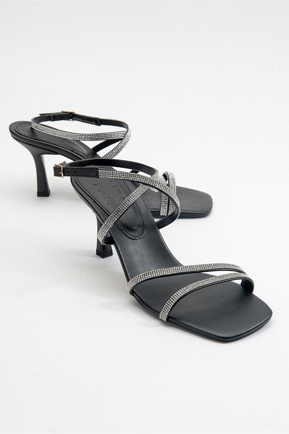 LuviShoes Damskie Buty Na Obcasie Ruffle W Kolorze Czarnym Kobieta - 38