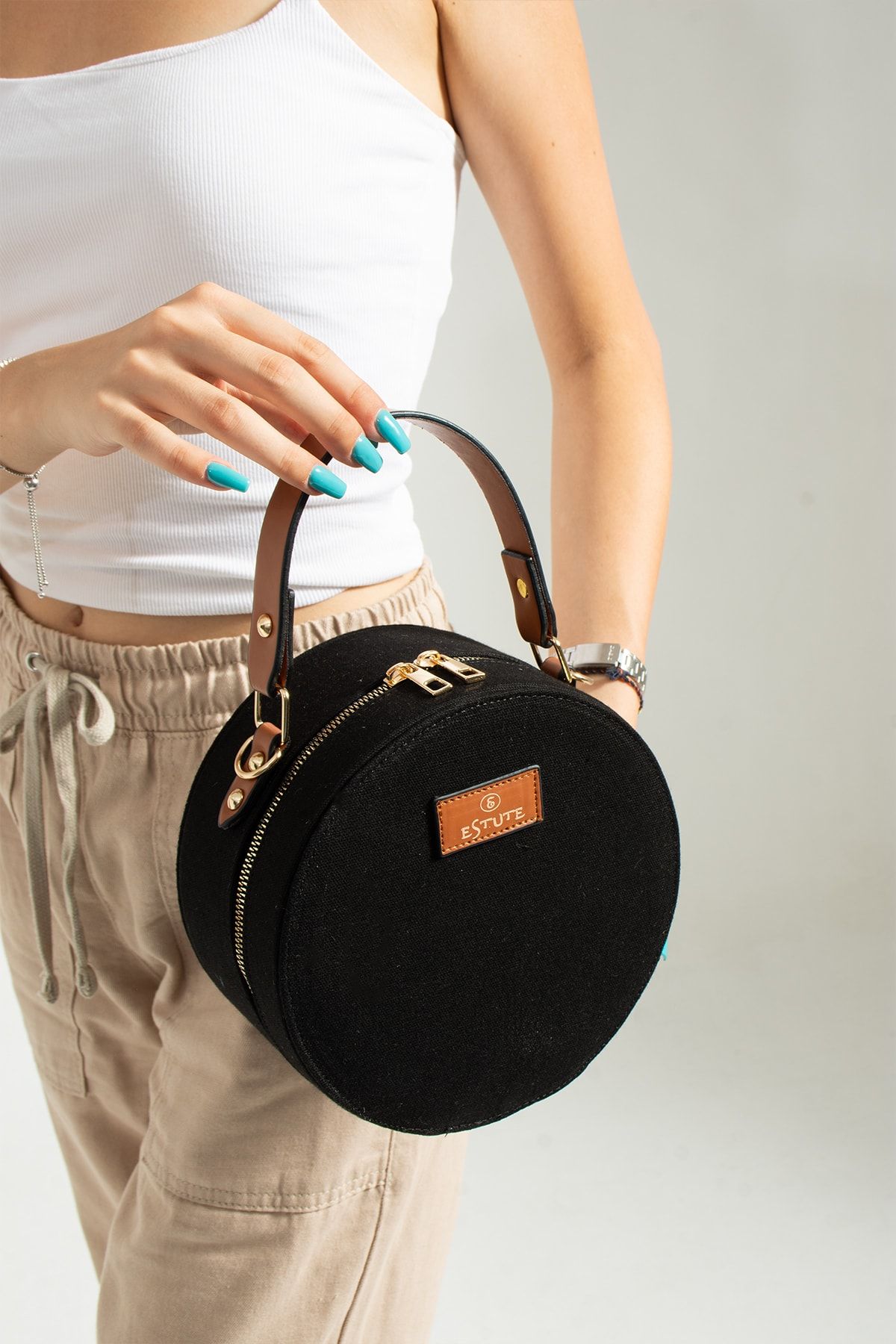 Carvela round outlet bag