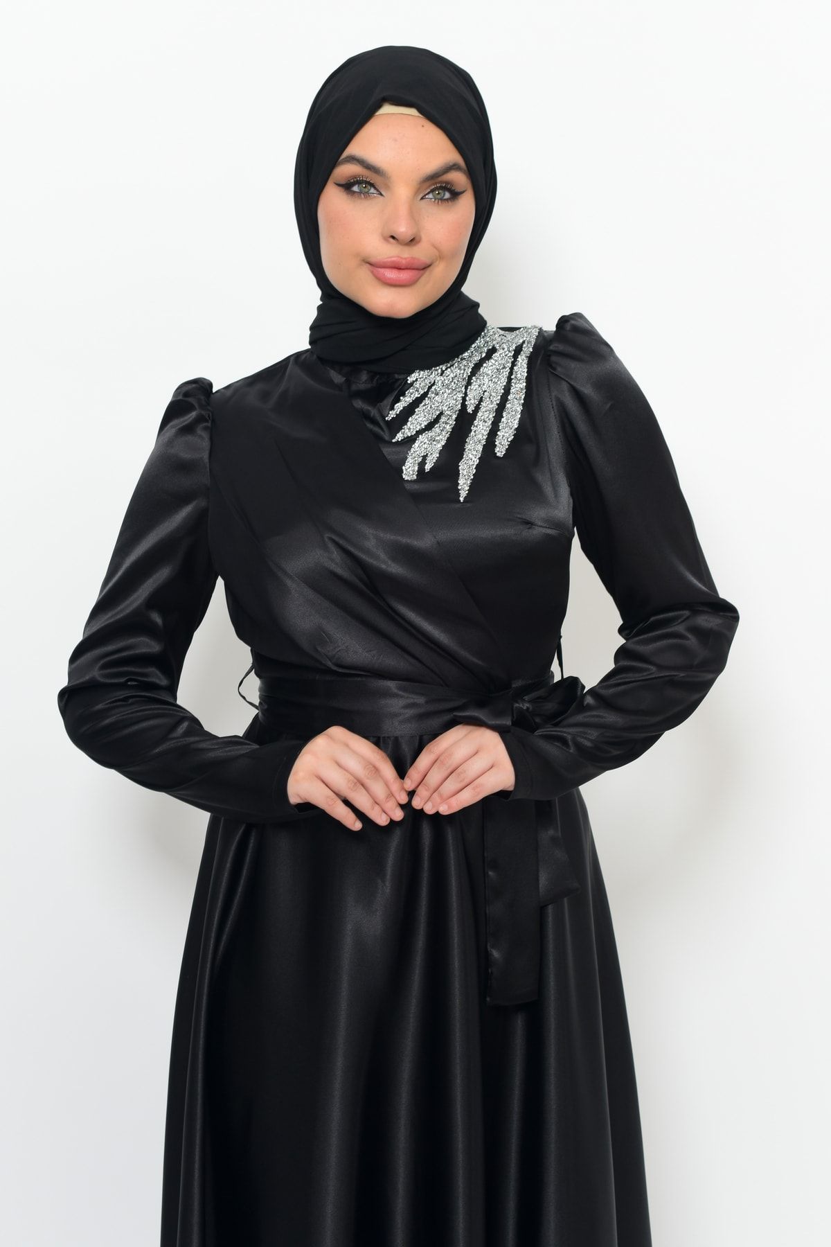 Matik Abiyem-Rochie de designer din satin cu pietre pe umeri Rochie de seara 2