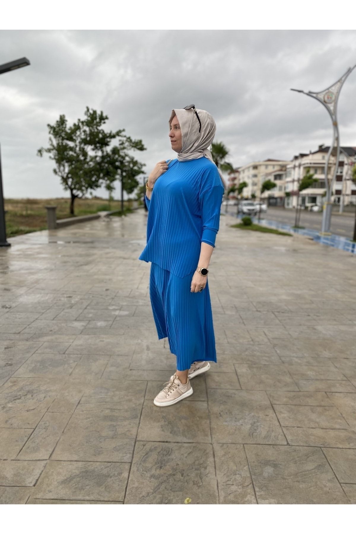 ButikKardelen Komple Piliseli Bol Paça Pantolon Ve Tunik Sandy Takım