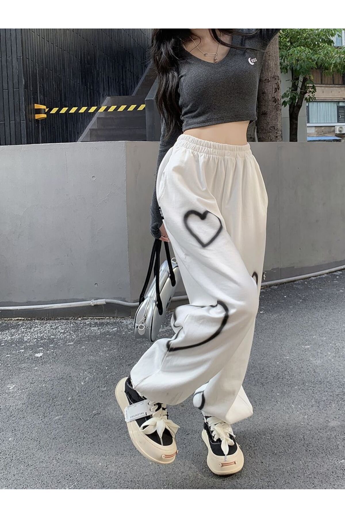 Loose fitness deals track pants