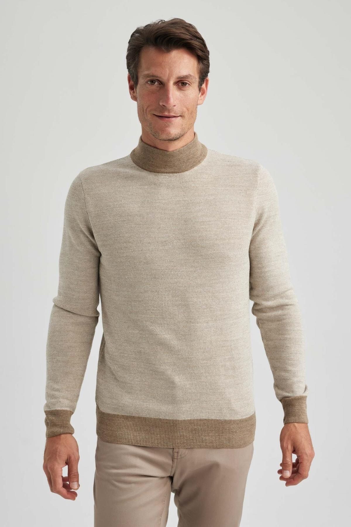 DeFacto-Regular Fit Color Block Turtleneck Sweater R9121Az23Wn 4