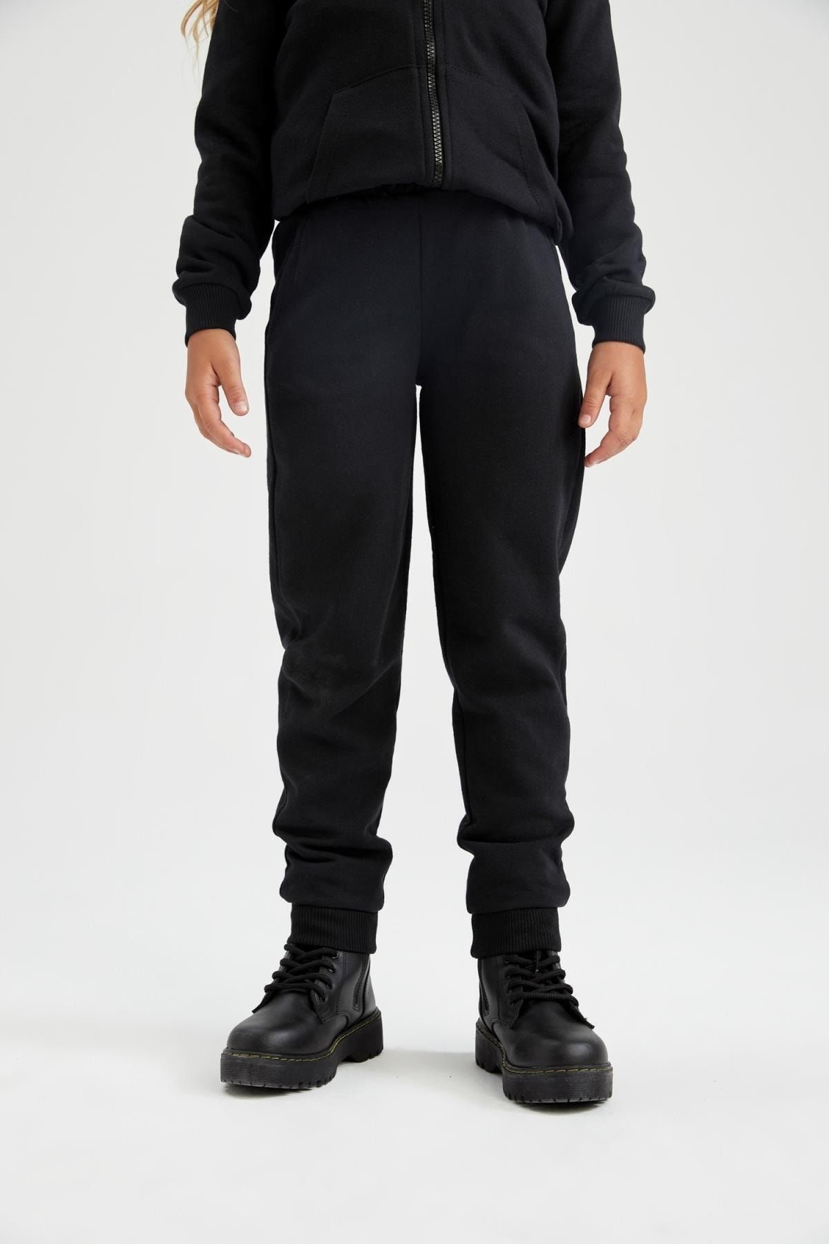 Defacto Girls Black Jogger Standard Fit School Sweatpants Trendyol